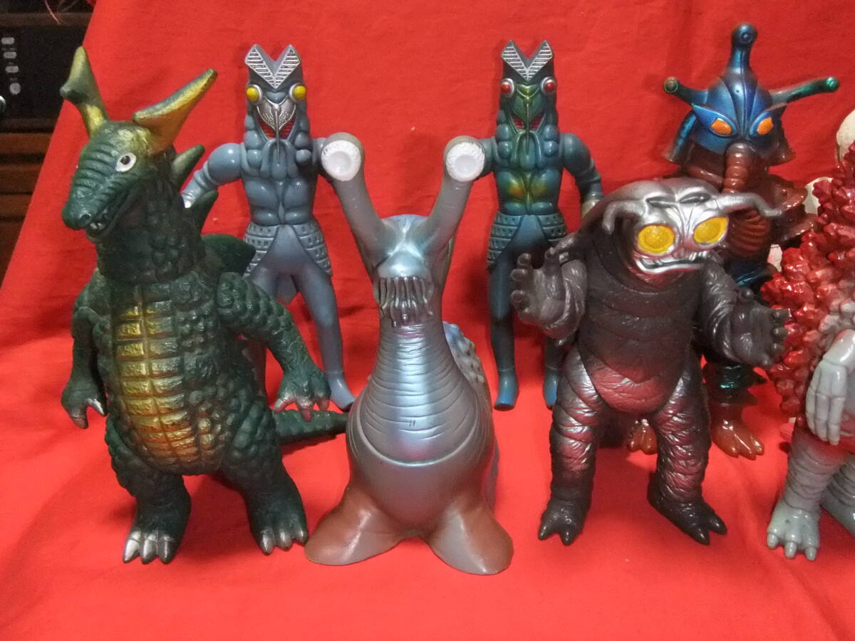  Ultra монстр серии Bandai бирка нет 15 body 