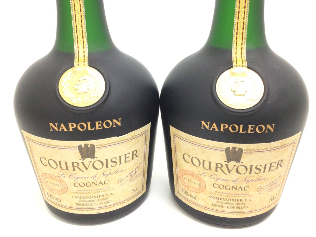 1円スタート ブランデー brandy クルボアジェ ナポレオン ロングネック 2本セット 700ml 40% 重量番号:4(K-3)_画像2