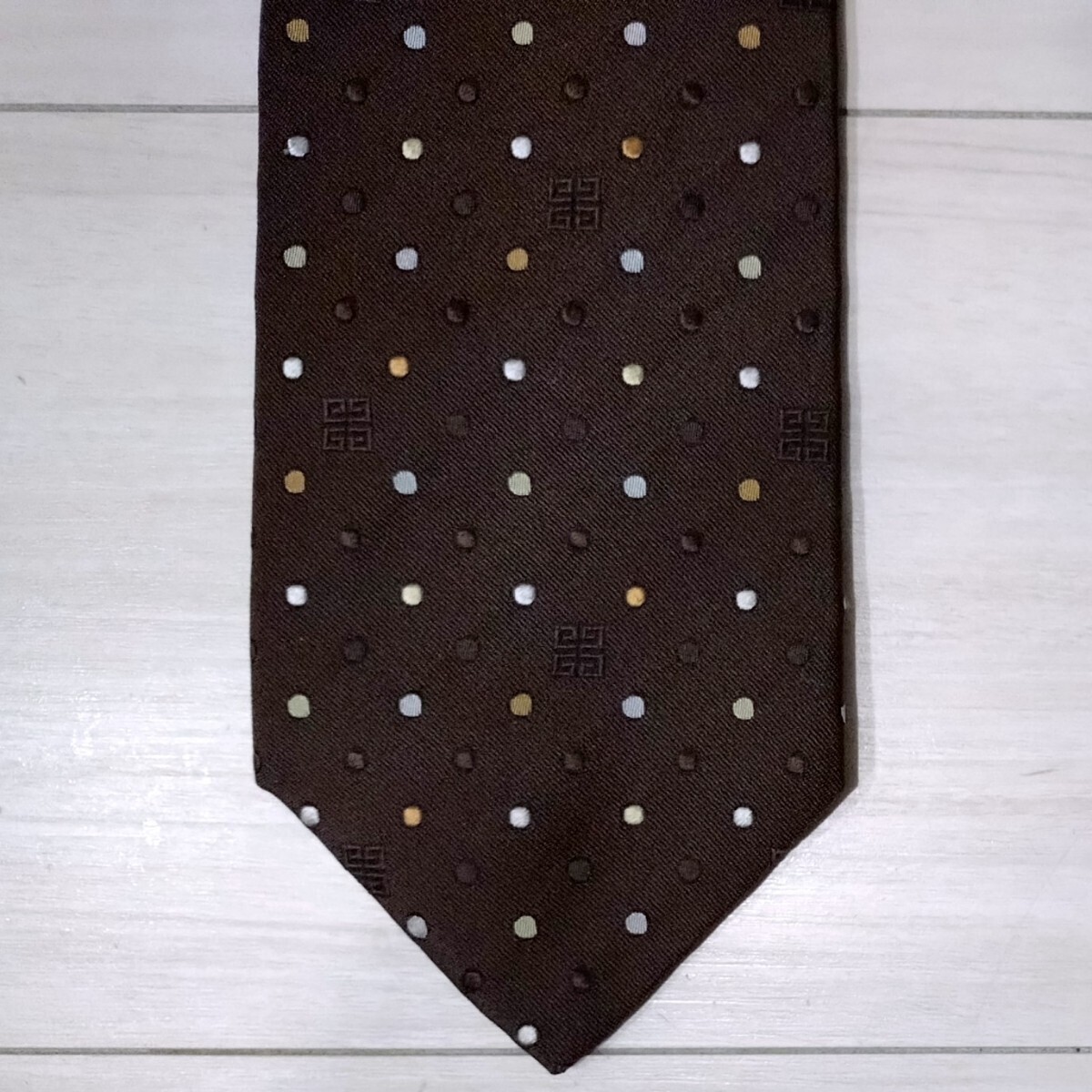 新品 GIVENCHY ネクタイ メンズ シルク ジバンシイ イタリア製_画像3