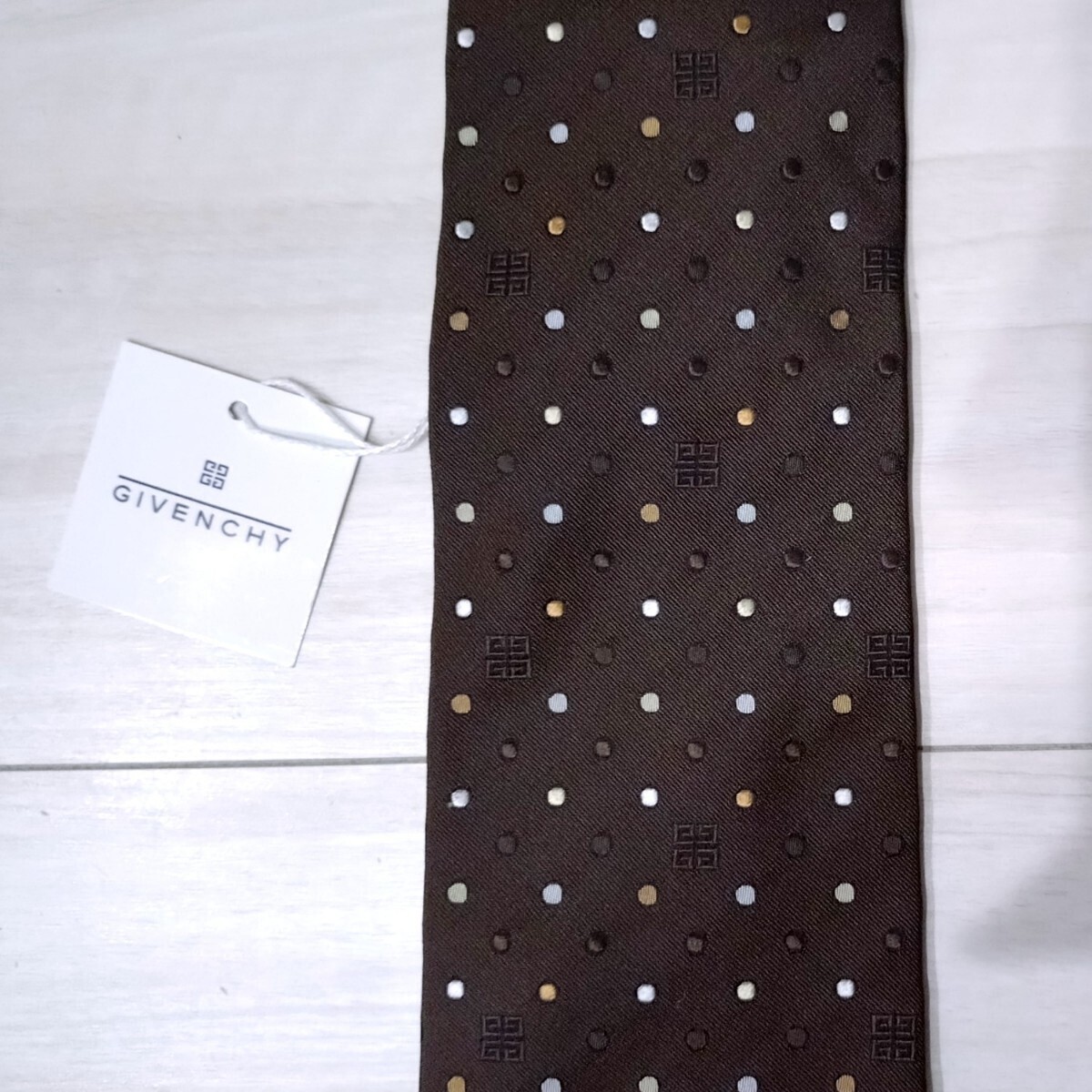 新品 GIVENCHY ネクタイ メンズ シルク ジバンシイ イタリア製_画像4