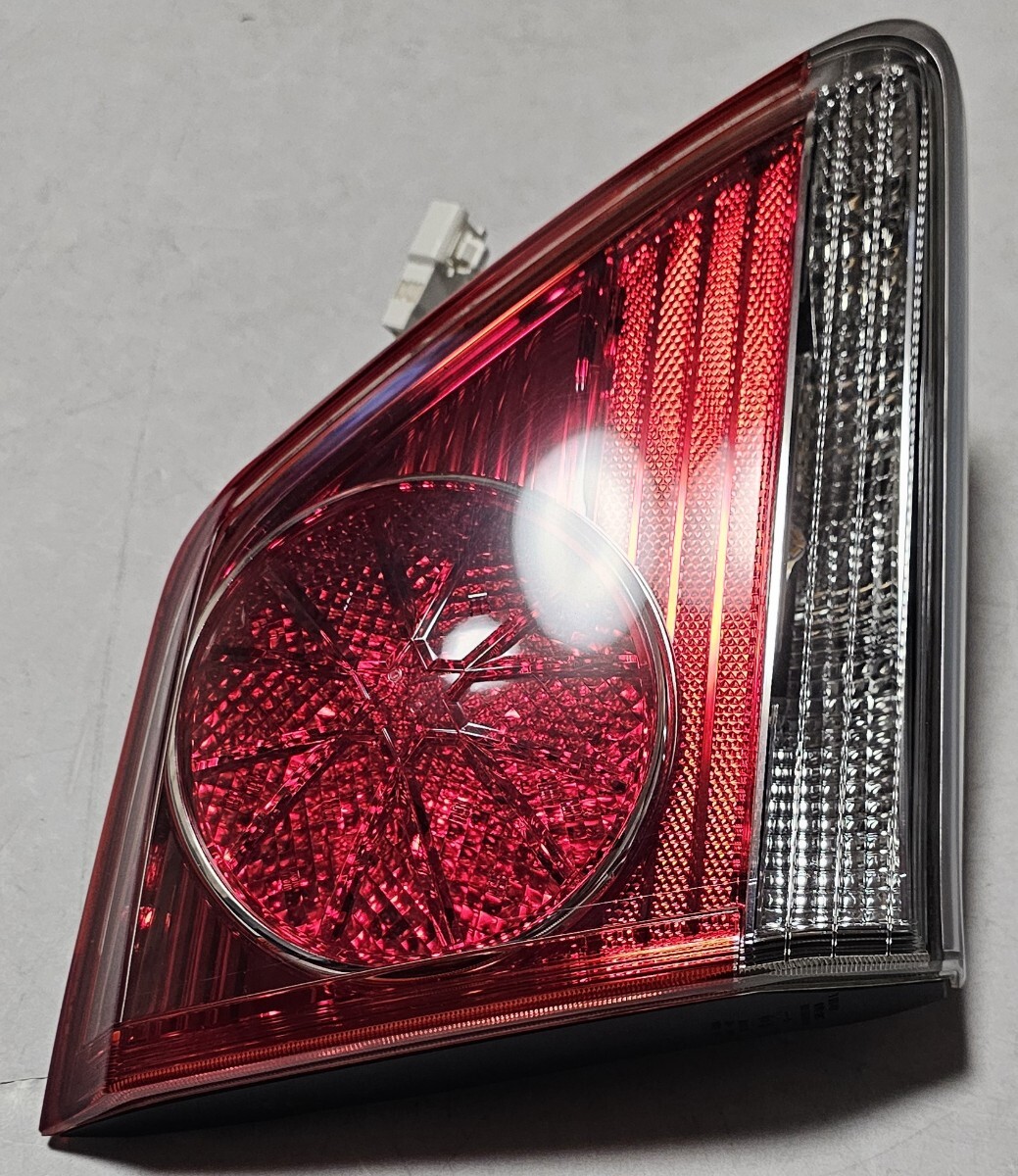 トヨタ クラウン・GRS200 純正 後期 アスリート フィニッシャーランプ ASSY 左 LED 30-373 新品交換歴有 2012年車 200系 品番:81591-30413_画像6