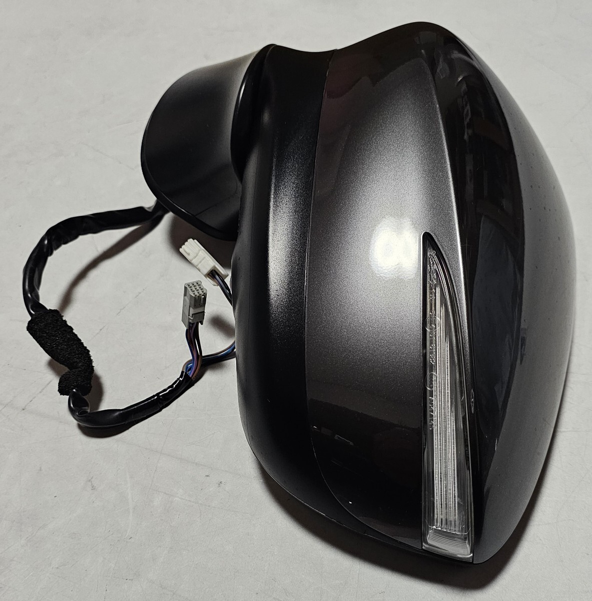 マツダ CX-3・DK8FW 純正 ドアミラー/サイドミラー 左 [46G・グレー] ターンシグナル・カメラ付 カプラー・8P/4P ブルーレンズ 良品 2020年_画像5
