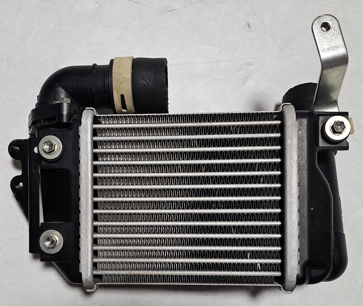 トヨタ ライズ・A210A 純正 インタークーラー 良品 2023年 A200A/A201A/A202A/A210A ロッキー・A200S/A201S/A202S/A210S 品番:17940-B1030_画像7