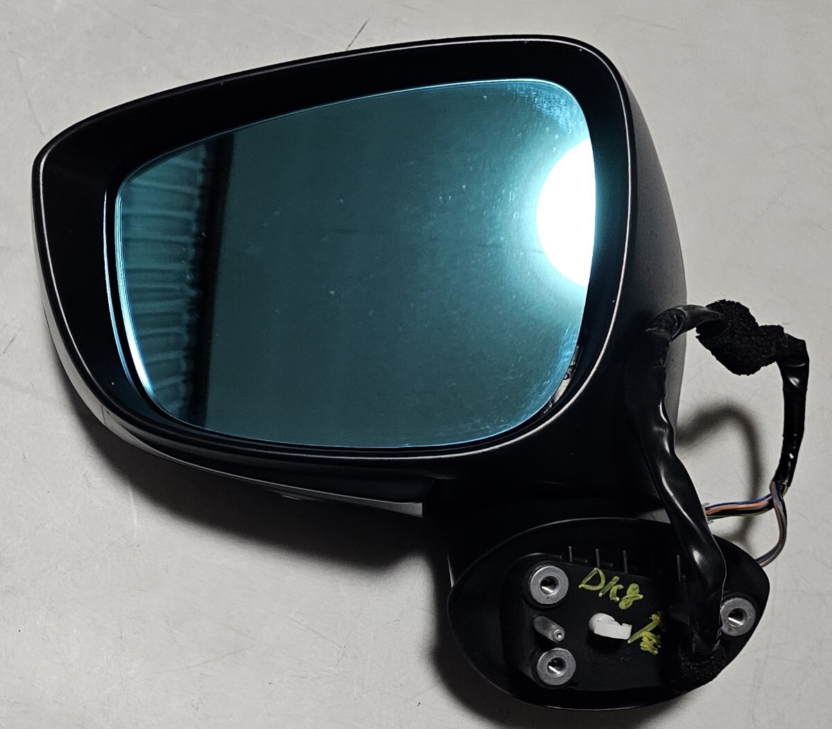 マツダ CX-3・DK8FW 純正 ドアミラー/サイドミラー 左 [46G・グレー] ターンシグナル・カメラ付 カプラー・8P/4P ブルーレンズ 良品 2020年_画像7