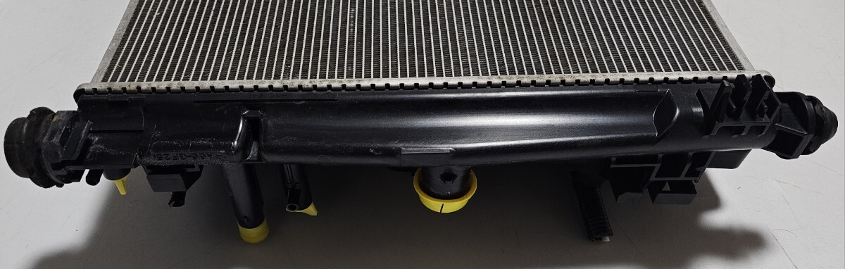 トヨタ ノア・ZWR90/ZWR95 純正 ラジエーター・ファンASSY・IV用ウォーターポンプ付 2ZRFXE 良品 2023年車 ヴォクシー 品番:16400-37430_画像6