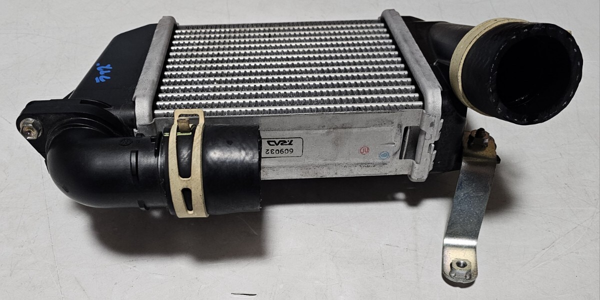 トヨタ ライズ・A210A 純正 インタークーラー 良品 2023年 A200A/A201A/A202A/A210A ロッキー・A200S/A201S/A202S/A210S 品番:17940-B1030_画像3