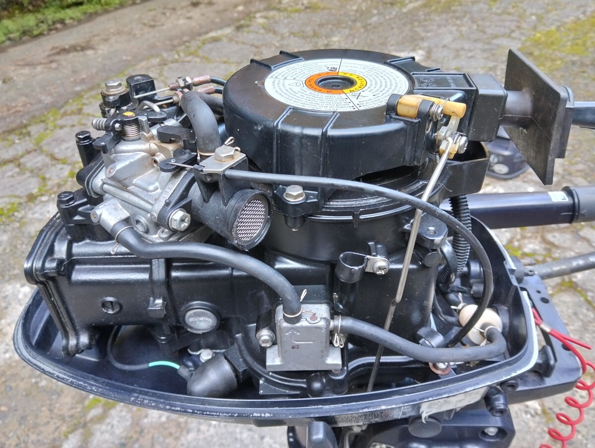 4ストローク船外機 TOHATSU MFS6B。良好な技術的状態。_画像4