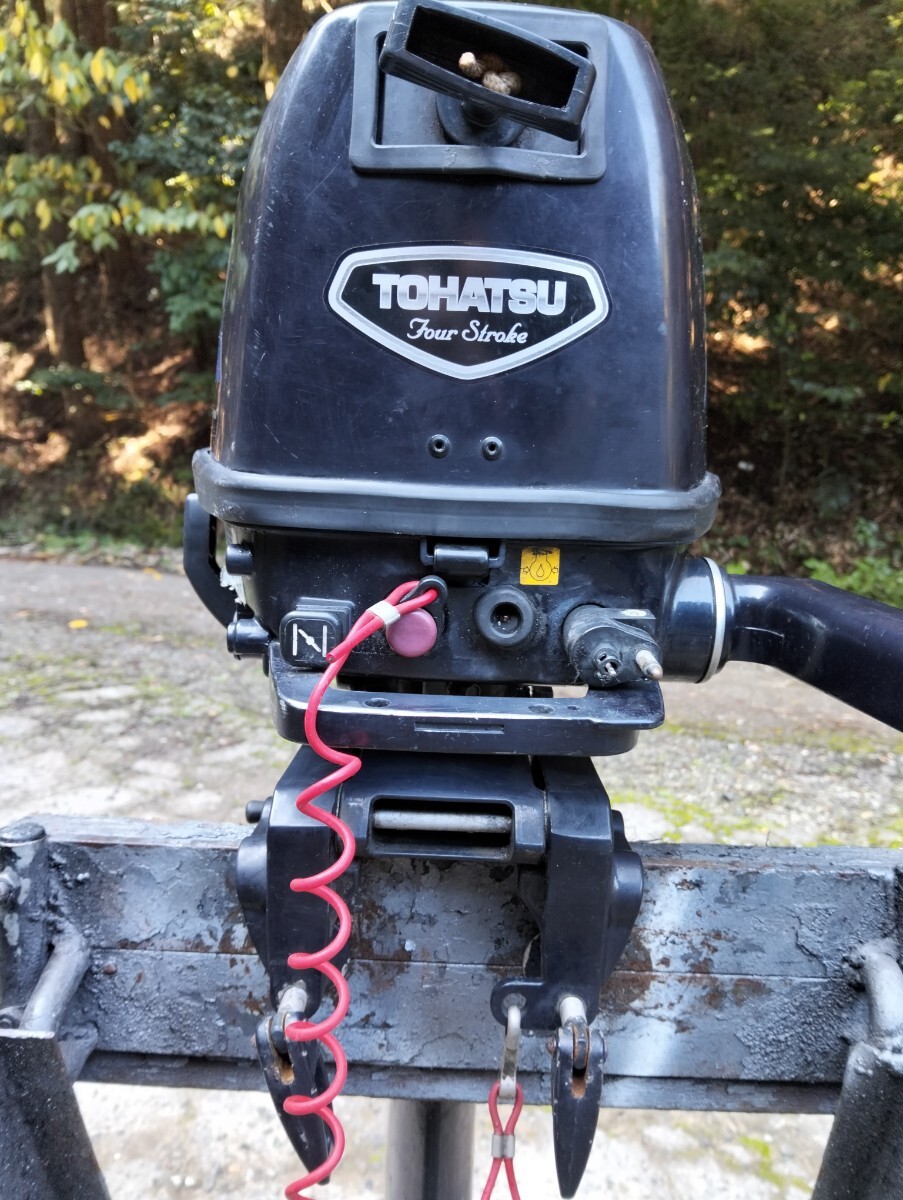 4ストローク船外機 TOHATSU MFS6B。良好な技術的状態。_画像5