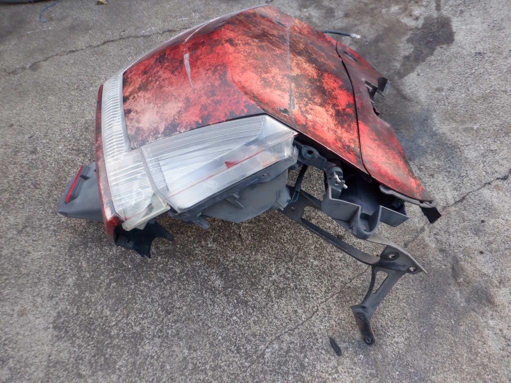 マグザム　SG17J　純正テールランプ　＆　リアウインカー　＆　トランク一式　作動OK!　BB_画像2