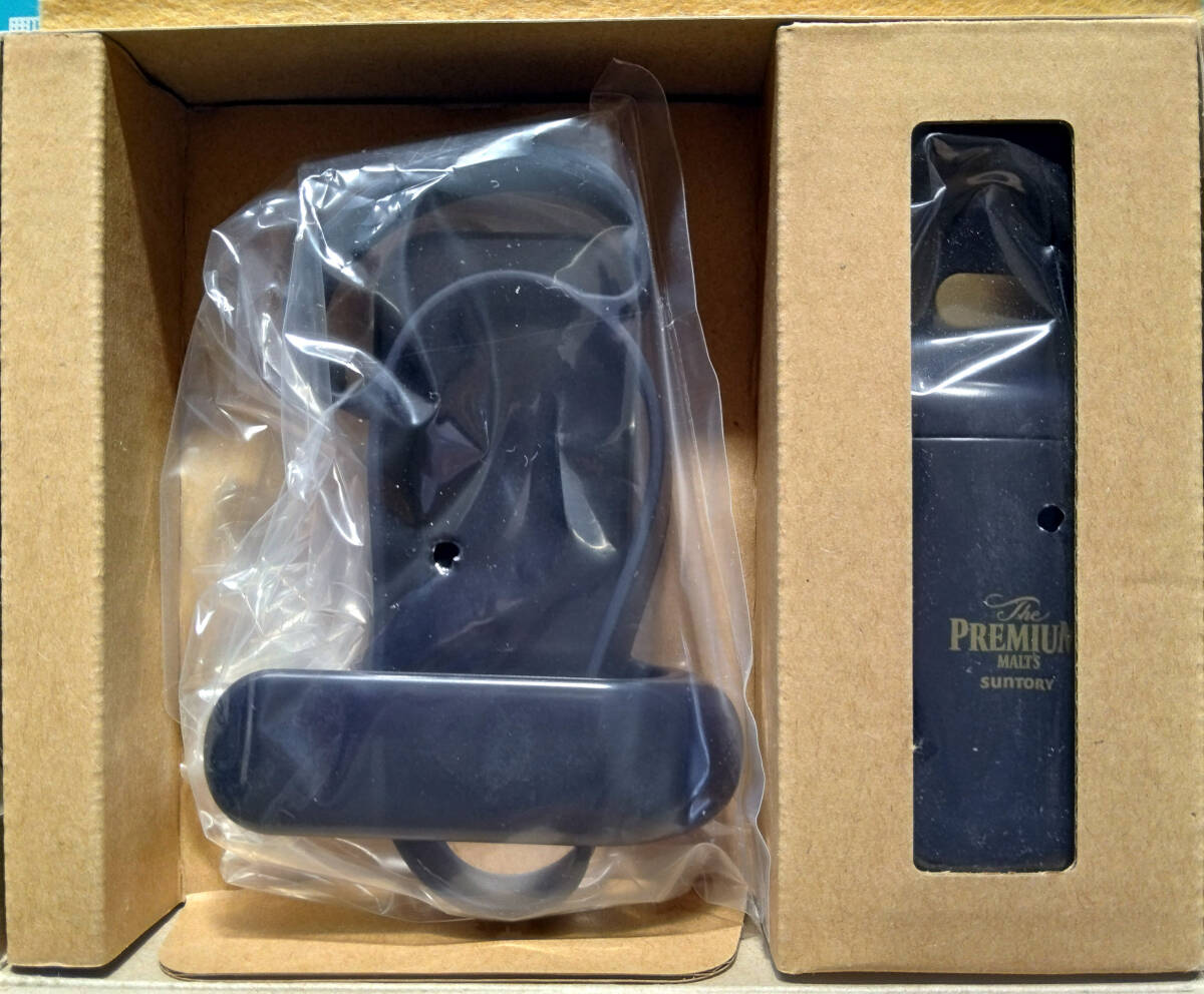 ★ サントリー 神泡サーバー 2020 / 超音波式 / 洗浄いらず / 手のひらコンパクト / 冷蔵庫にピタッホルダー付_画像3