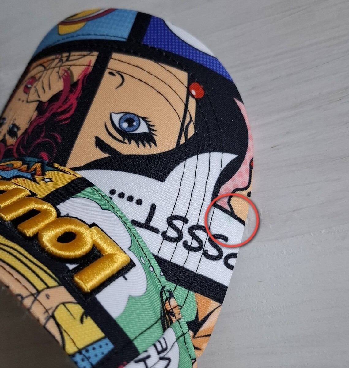 【中古】【美品】LOUDMOUTH ラウドマウス サンバイザー マルチカラー 総柄 アメコミ風 男女兼用 フリーサイズ ゴルフウェア バイザー 帽子_画像6