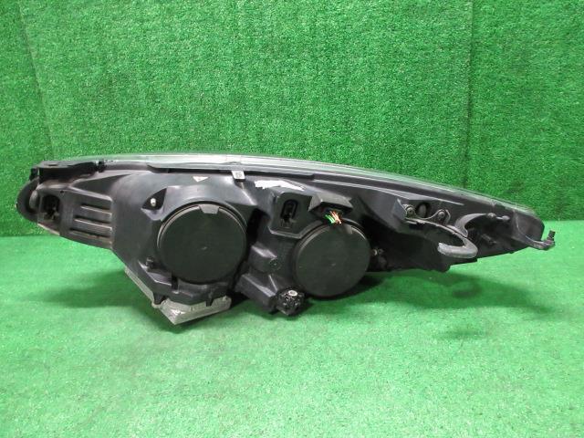  Peugeot RCZ ABA-T7R5F02 правая фара свет ASSY RCZ белый жемчуг 110-110S 2430-0014 250580