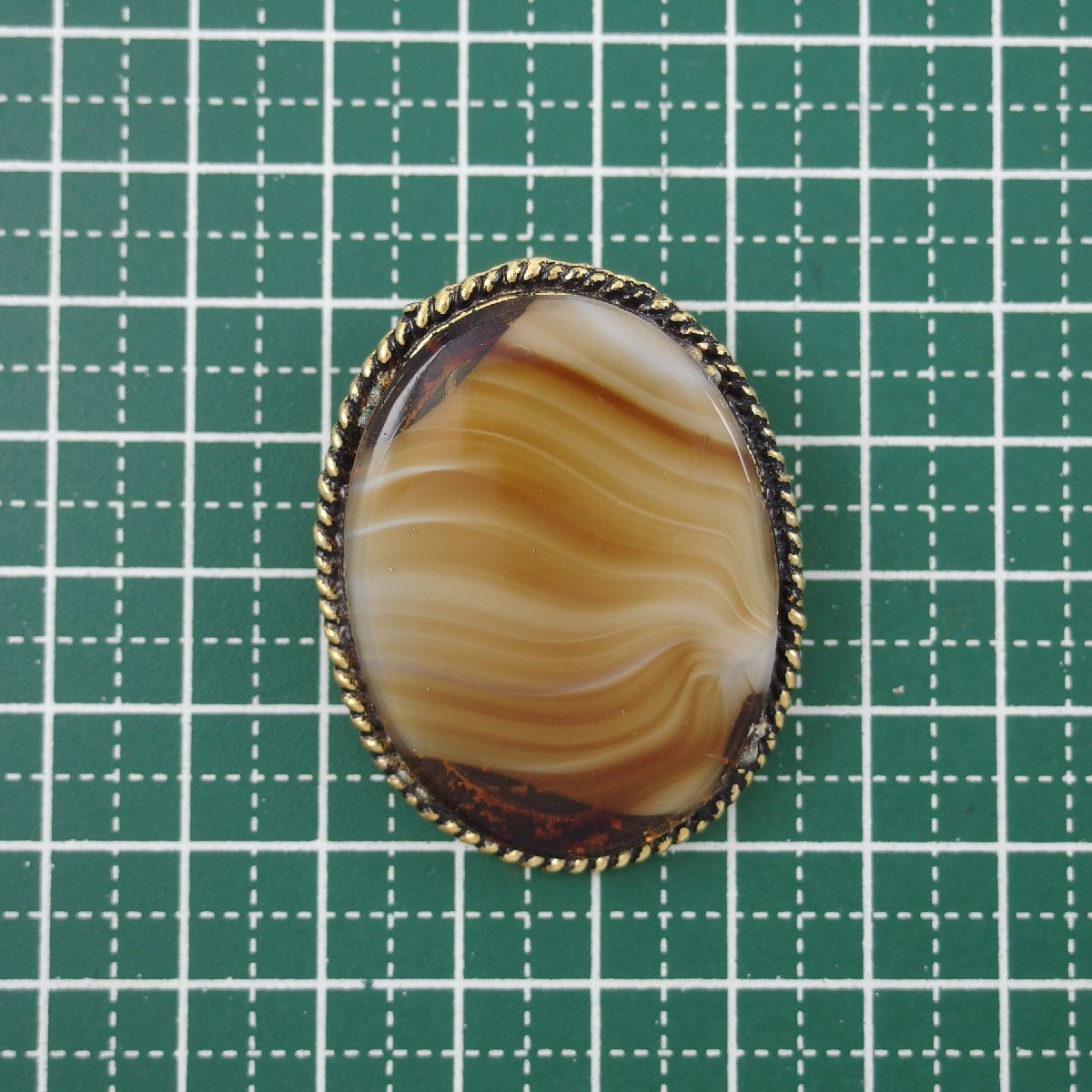 UK4346◆ 大粒 ブラウン系マーブルストーン ギブレガラス オーバル 英国 イギリス ◆ ヴィンテージブローチ ◆_画像5