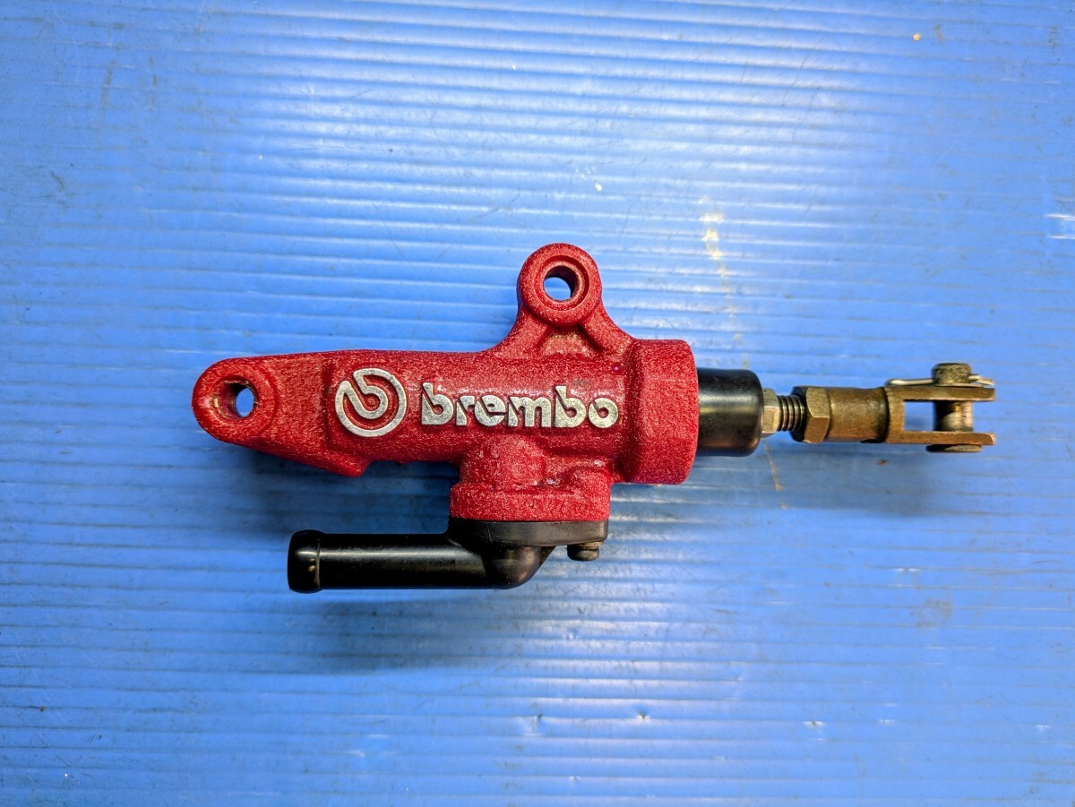 ブレンボ　マスタシリンダー(結晶塗装)　レターパックプラスで発送_画像1