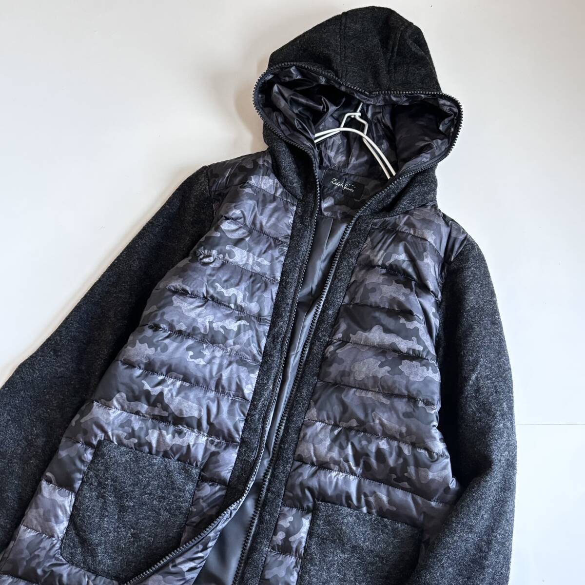 ⑥ 横浜元町 ゼラール Zelal 迷彩 異素材 コンビ フーディー ダウンコート 大きいサイズ 13_画像2