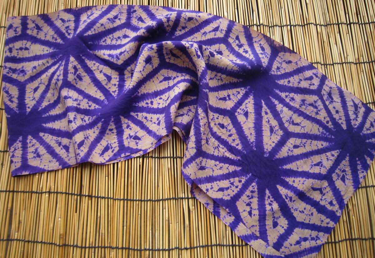 ◆◇『紅』・手細工アンティーク　正絹麻の葉柄本絞り帯揚げのみ　少難_画像2