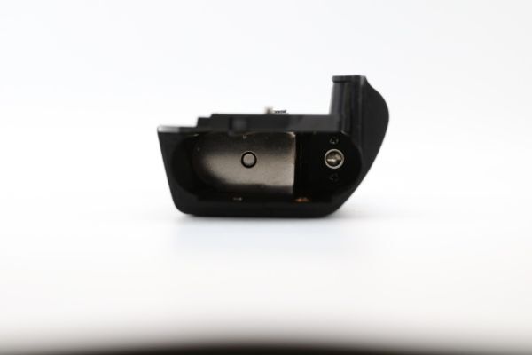 ★良品★ NIKON ニコン MB-21 ハイパワーバッテリーパック F4S用 底部部品のみ #03851_画像3