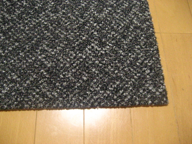 日本製タイルカーペット（１０枚）厚み約８mm（１６１２）在庫４０枚・1枚230円～_画像2