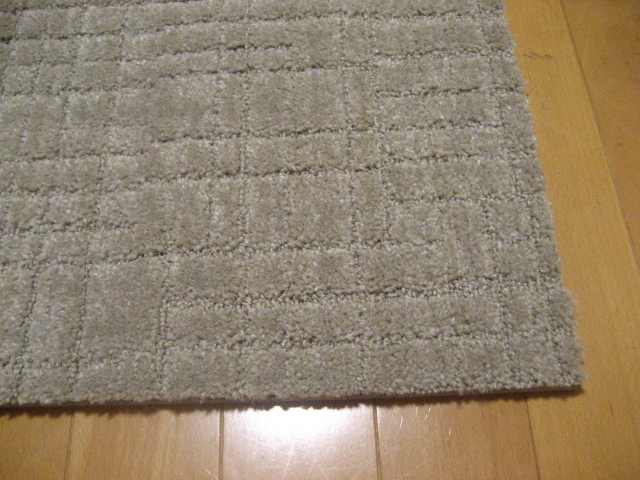 日本製防音タイルカーペット(16枚)厚み約13.6mm(1617)在庫136枚・裏面不織布・1枚250円~_画像2