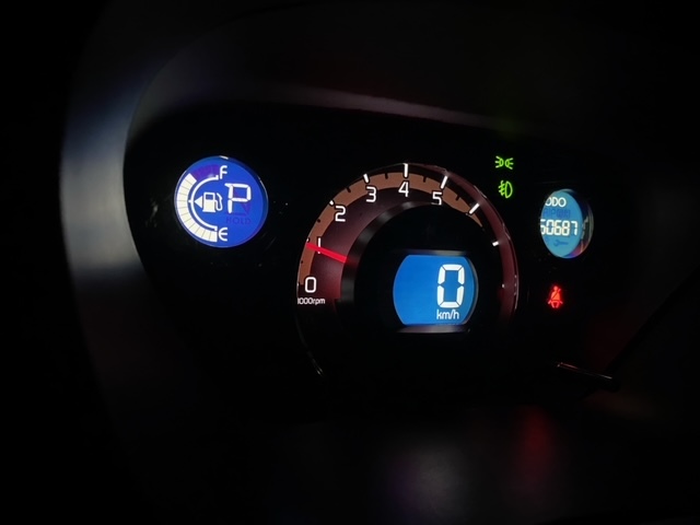 【LED打ち替え加工作業】三菱 i アイ HA1W i-MiEV アイミーブ HA3W メーターパネル 回転数計文字盤 及び 液晶部3か所 点灯色の変更_画像6