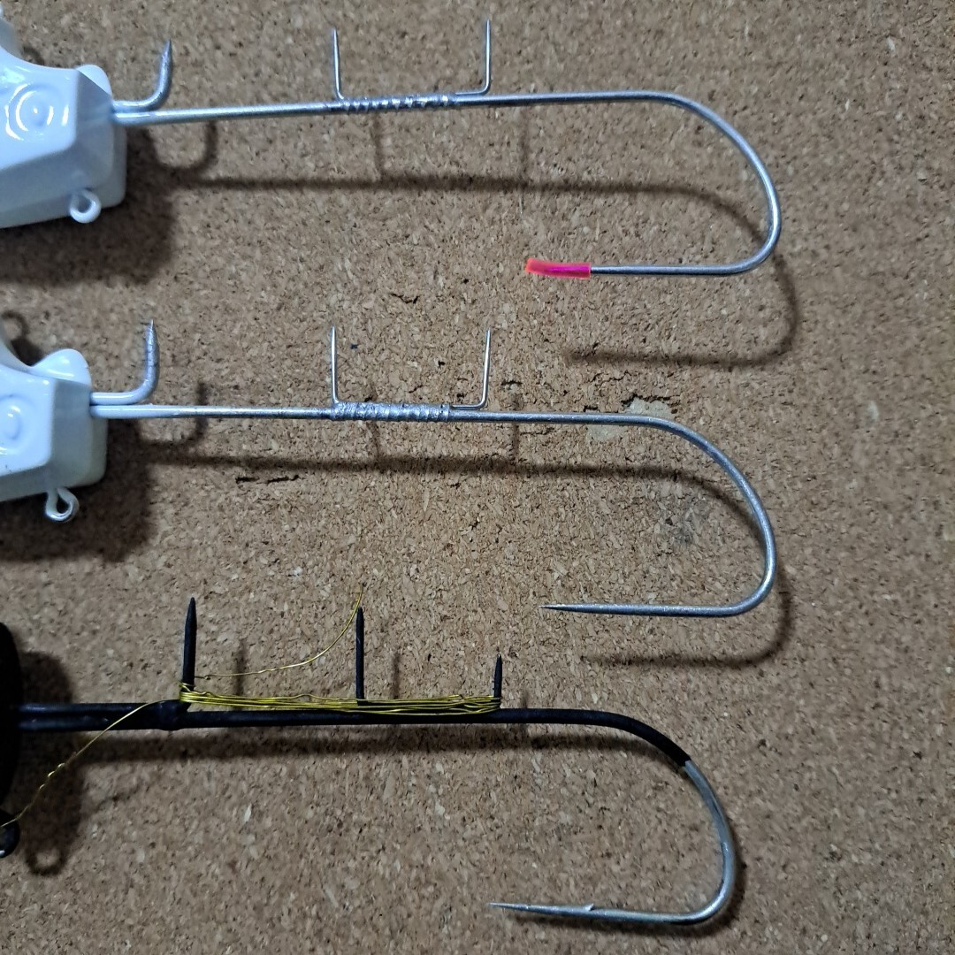 未使用と中古品 シマノ サーベルマスター 船テンヤ50号とハヤブサ 太刀魚テンヤBSステルスブラック 3個セット 送料180円　　　_画像6