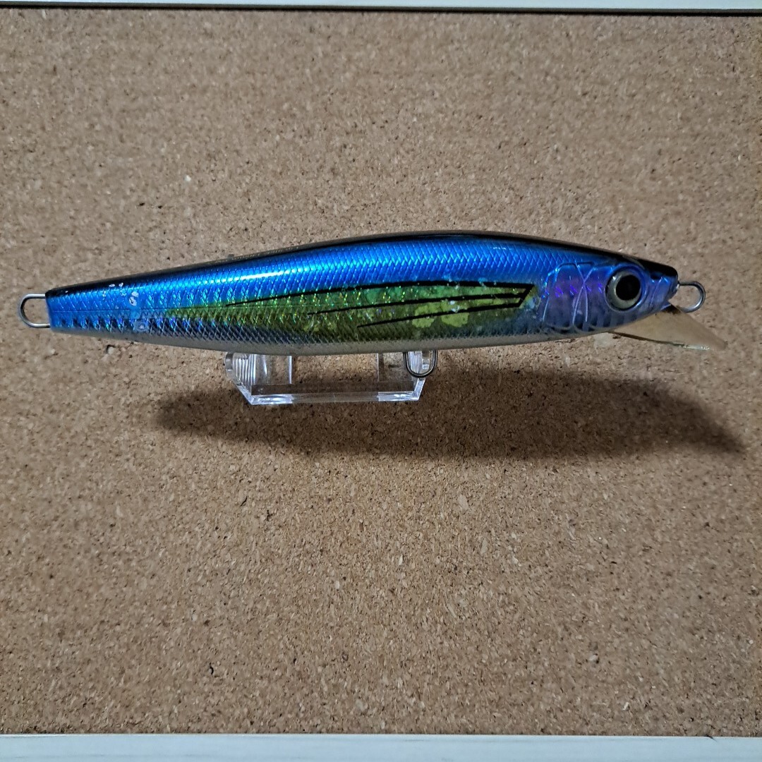 中古品 スカジットデザインズ リップスライド140mm/50g トビウオ 送料180円　　　_画像4