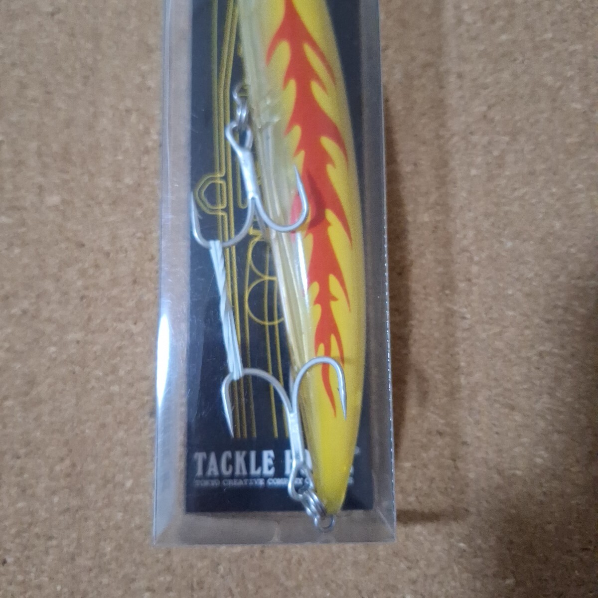 未使用品 タックルハウス TKLM140G ファイヤーボーン 限定色_画像3