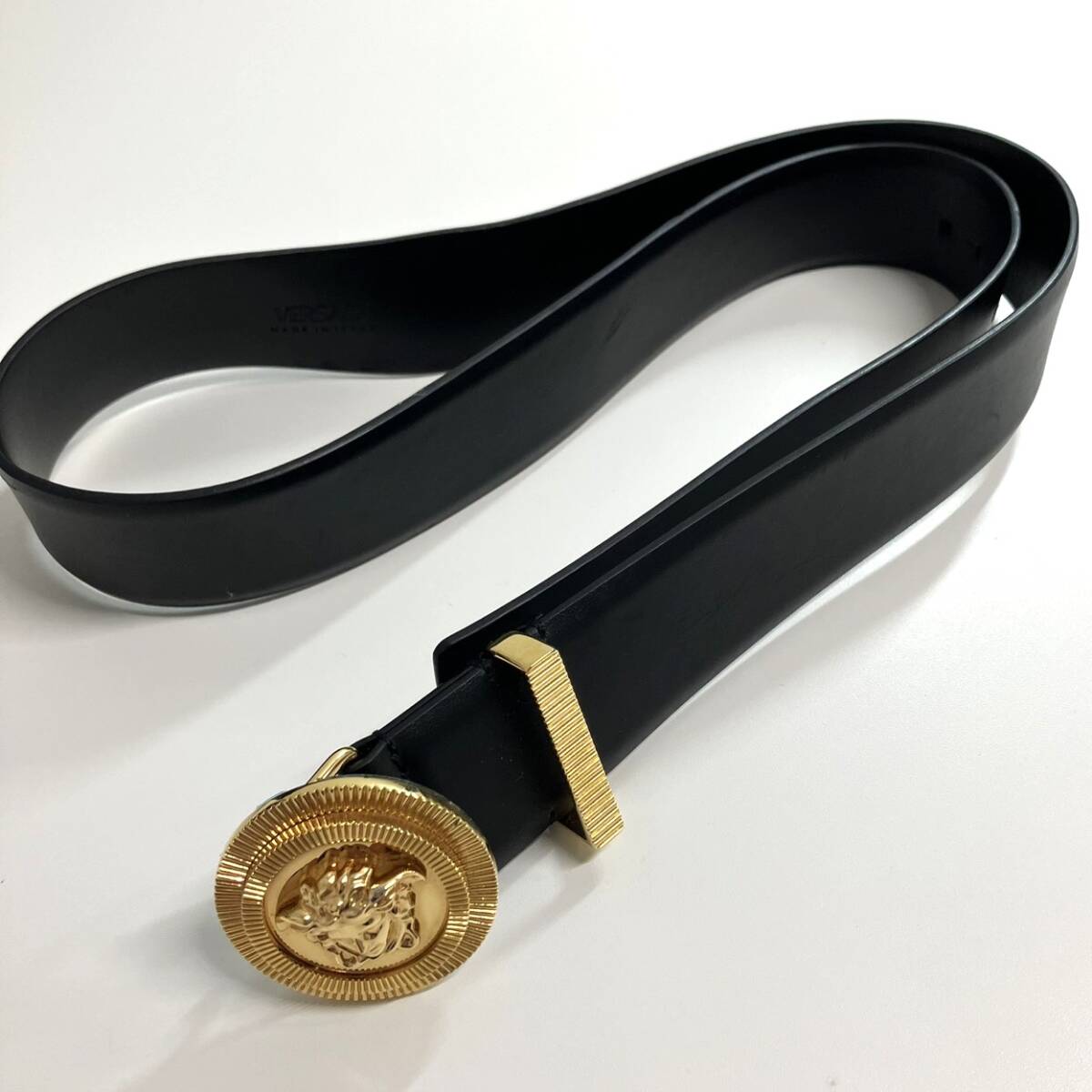VERSACE ヴェルサーチ ベルト メデューサ 長さ約100cm 1003678 DVTP1 90/36 レザー ベルサーチ_画像1