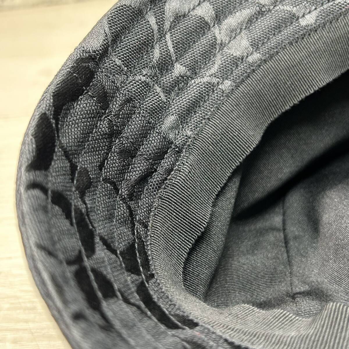 【YH-4064】中古品 COACH コーチ シグネチャー ロゴ バケットハット ブラック系 レディース 帽子 サイズ：M/L 付属品無し_画像6