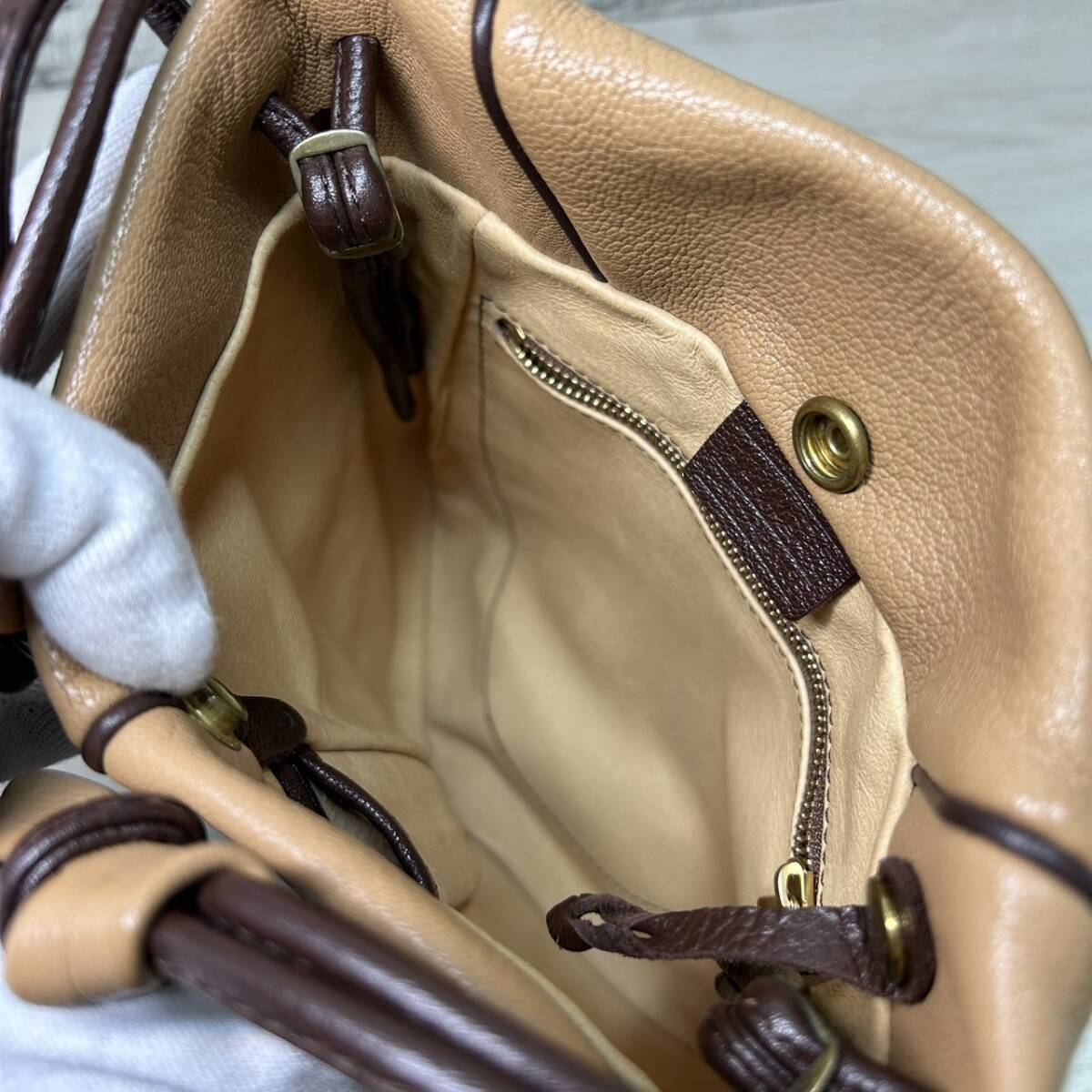 【YH-4089】中古品 MAMET Maroquinier マメ マロキニエール レザー ショルダーバッグ ベージュ系色 保存袋付き 鞄 バッグ _画像4