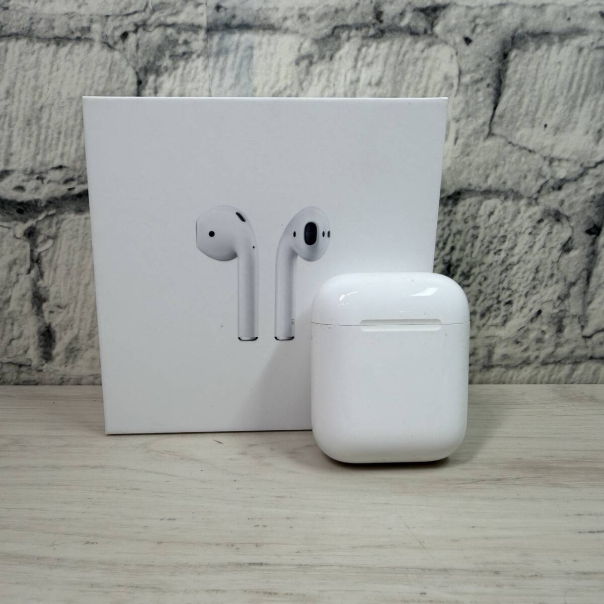 ●【YH-4153】中古品 AirPods 第1世代 MMEF2J/A A1523 A1722 A1602 ワイヤレスイヤホン Apple アップル 【レタパ可能】_画像1