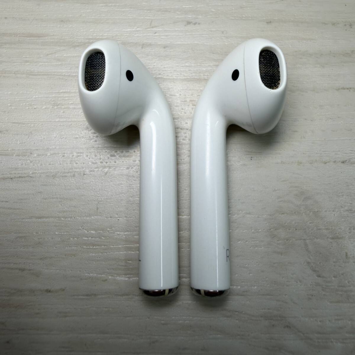 ●【YH-4153】中古品 AirPods 第1世代 MMEF2J/A A1523 A1722 A1602 ワイヤレスイヤホン Apple アップル 【レタパ可能】_画像5