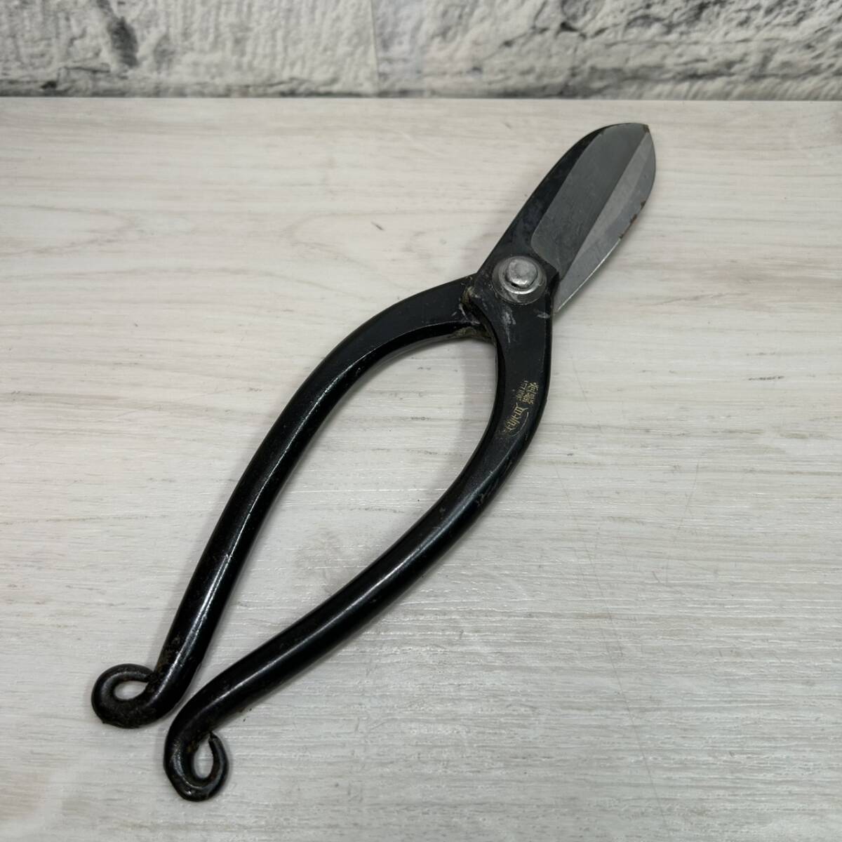 ●【YH-4162】保管品 最高級 佛 生花 はさ美 花はさみ ハサミ 生花用 切れ味保証 盆栽 庭手入れ 箱付き 【レタパ可能】_画像2