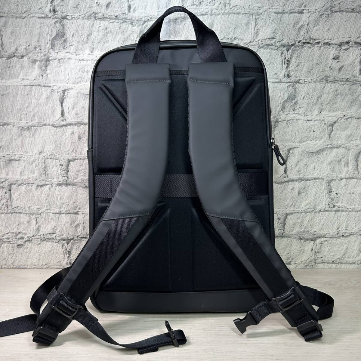 【YH-4184】中古美品 ARTPHERE アートフィアー FRAME Works リュック/バックパック _画像3