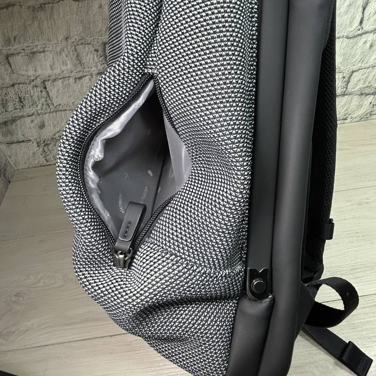 【YH-4184】中古美品 ARTPHERE アートフィアー FRAME Works リュック/バックパック _画像7