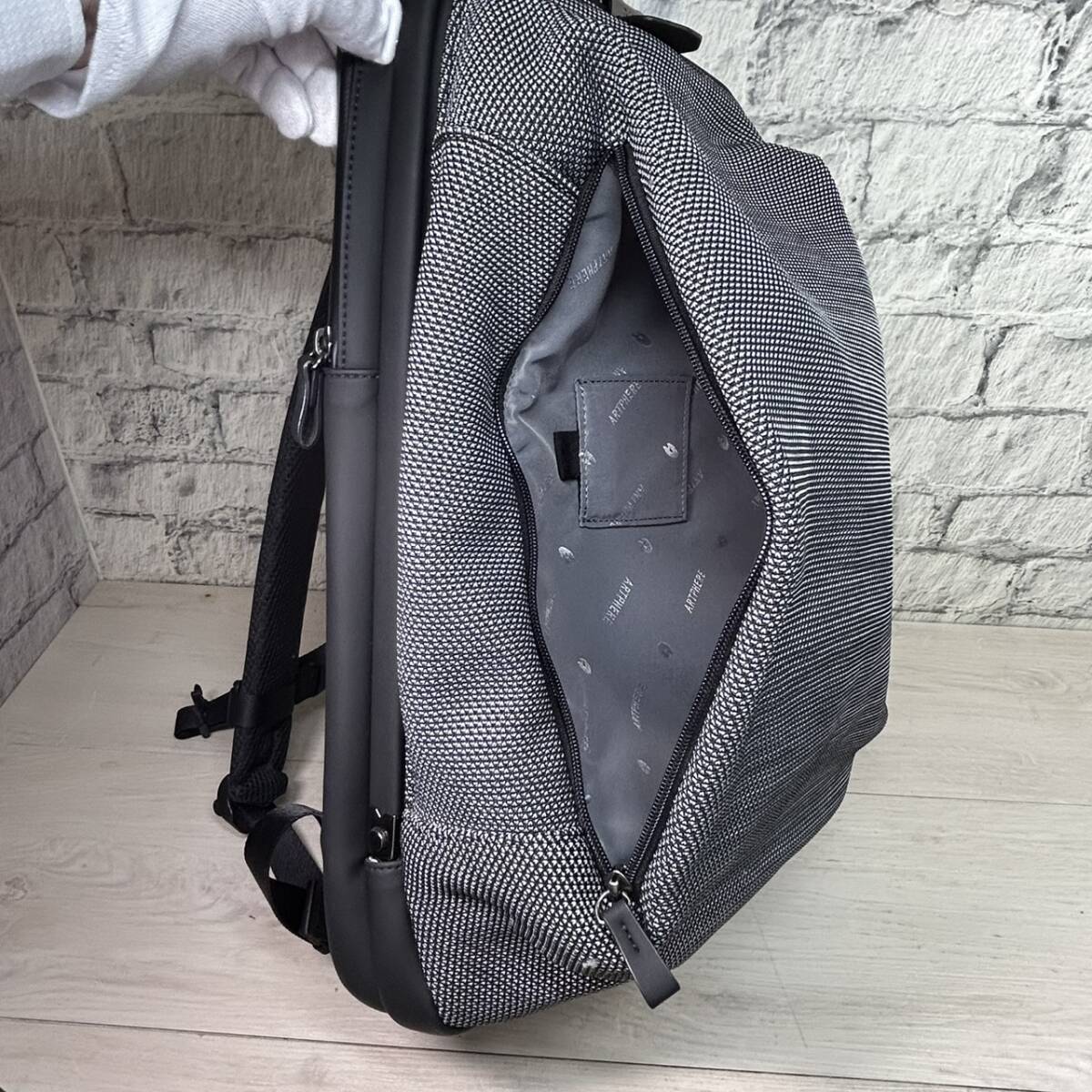 【YH-4184】中古美品 ARTPHERE アートフィアー FRAME Works リュック/バックパック _画像6