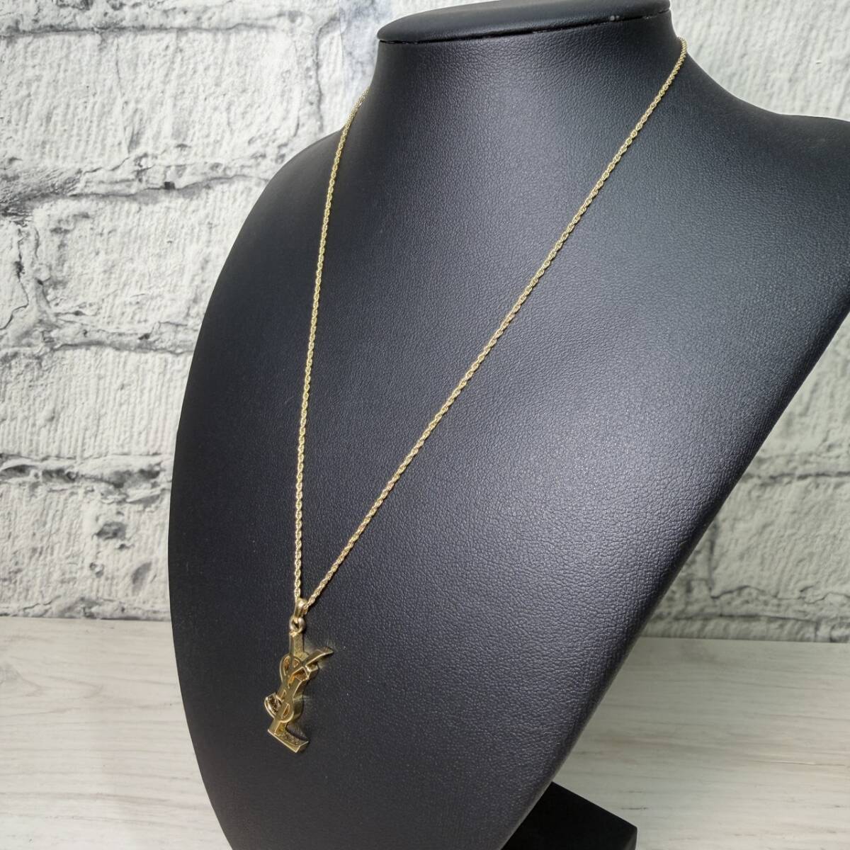 【YH-4192】保管品 Yves Saint Laurent イヴサンローラン ネックレス ペンダントトップ YSL ゴールド ネックレス アクセサリー ジュエリー _画像3