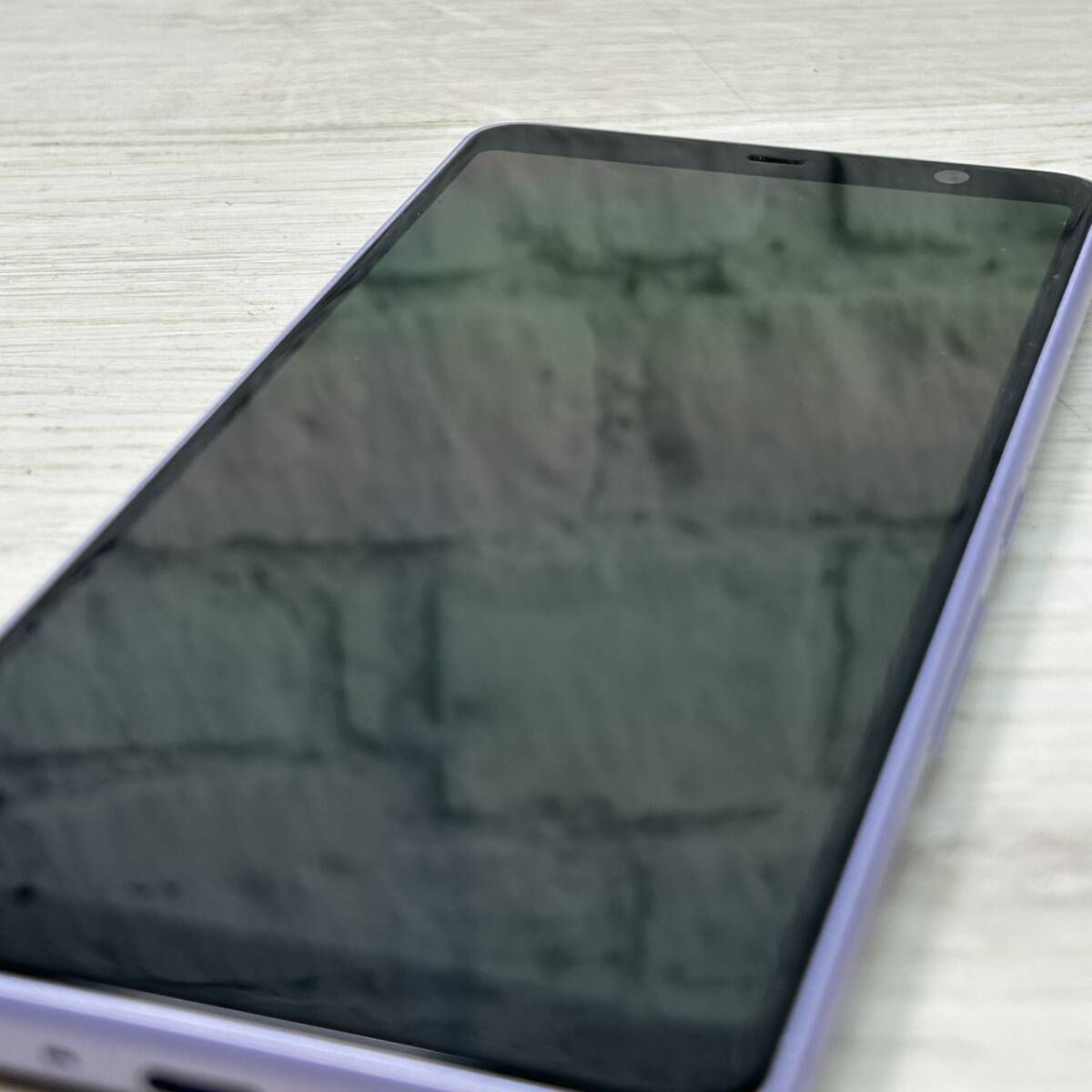 【YH-4243】中古稼働品 arrows Be4 F-41A docomo スマホ 携帯電話 初期化済み 利用判定〇 バッテリー80％以上 良好_画像4