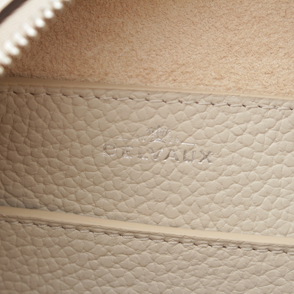 デルヴォー 24SS クールボックス ミニ トリヨン ソフトグレインレザー 2way ショルダー ハンドバッグ AA0670AQY セサミ アイボリー【中古】_画像7