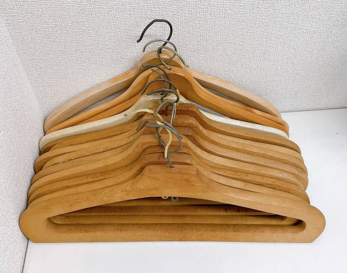 【ビンテージ 木製 ハンガー本 13本 まとめ売り】パンツ インテリア 洋服掛け スーツ レトロ/コレクション/T76-473_画像3