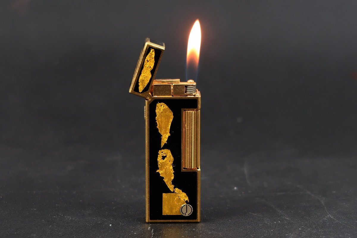 【超美品】dunhill ダンヒル 高級ガスライター 金箔柄 喫煙具 ブランド小物 着火確認済み【TG39】_画像1
