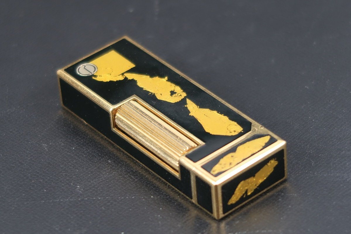 【超美品】dunhill ダンヒル 高級ガスライター 金箔柄 喫煙具 ブランド小物 着火確認済み【TG39】_画像3