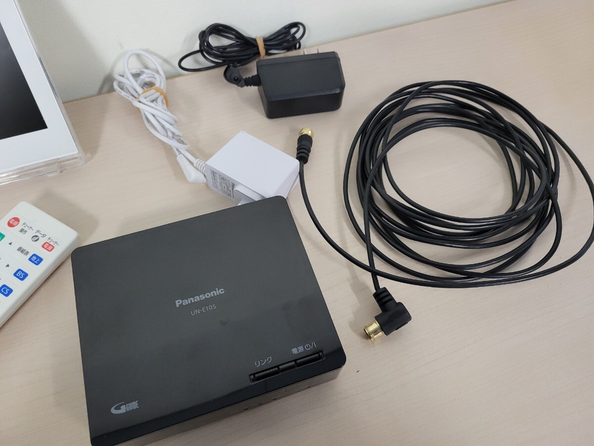 訳あり スタンド破損 Panasonic UN-10E10 ポータブルテレビ パナソニック プライベートビエラ 2020年製_画像3
