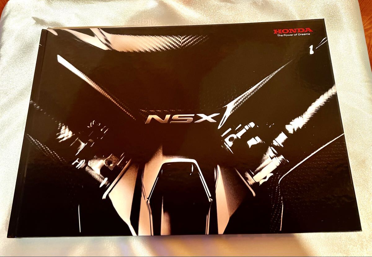 NSX (CAA-NC1) кузов каталог ( жесткий чехол ) 2 шт. комплект 2018.10 NSX CAA-NC1 состояние максимально высокий NSX (CAA-NC1) кузов каталог ( жесткий чехол ) 2 шт. комплект 2018.10 NSX CAA-NC1 состояние максимально высокий