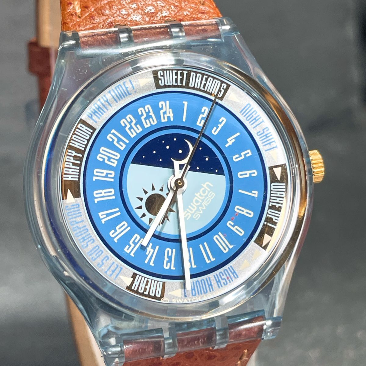 Swatch スウォッチ TONITE GN145 腕時計 アナログ クオーツ 3針 ブルー文字盤 スケルトン レザーバンド 新品電池交換済み 動作確認済み_画像2