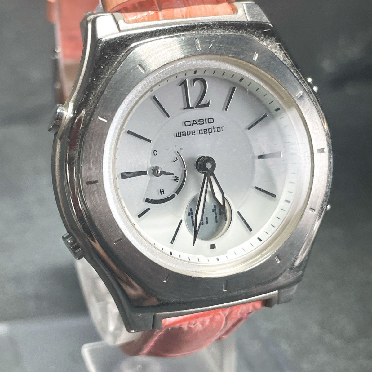 CASIO カシオ WAVE CEPTOR ウェーブセプター マルチバンド6 LWA-M160L-4AJF 腕時計 アナデジ 電波ソーラー タフソーラー 動作確認済み_画像2