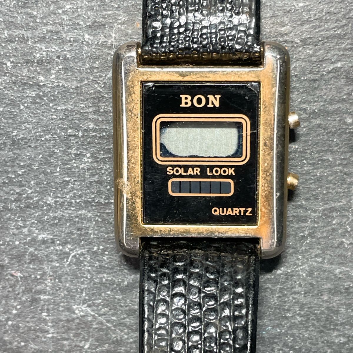 腕時計 デジタル クオーツ ブラック文字盤 スクエア レザーバンド ゴールド ステンレススチール ユニセックス 男女兼用 メンズ レディース_画像1