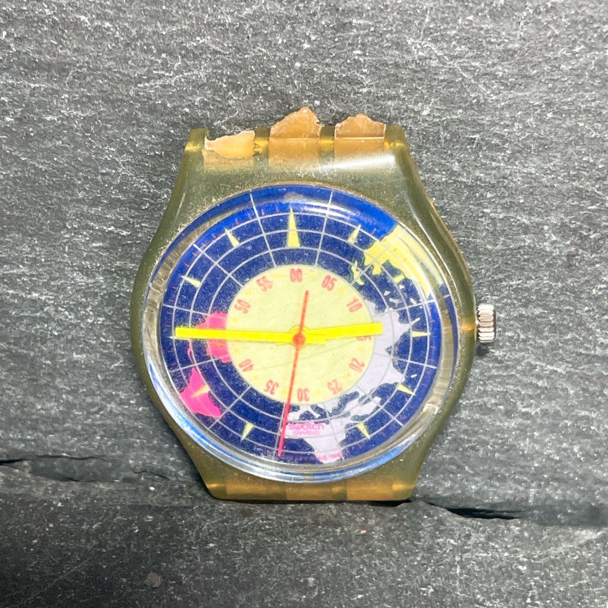 Swatch スウォッチ NORTH POLE GN121 腕時計 アナログ クオーツ 3針 スケルトン イエロー文字盤 ラウンド 新品電池交換済み 動作確認済み_画像1