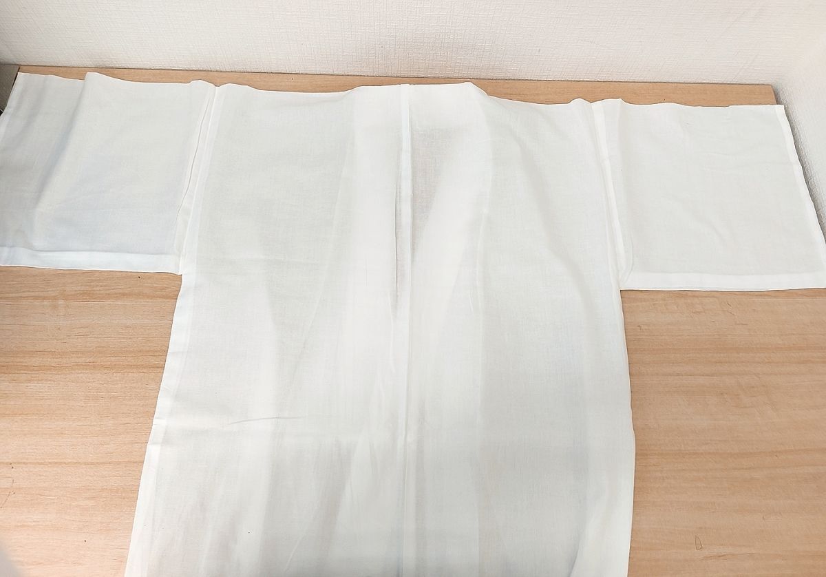 新品 保管品 水取り着 襦袢 和服 和装 着物 羽織 装束 衣装 袈裟 法衣 法要 小道具 舞台 歴史 神社 寺院 仏具 仏教 神道 儀式 神職 白 無地_画像2