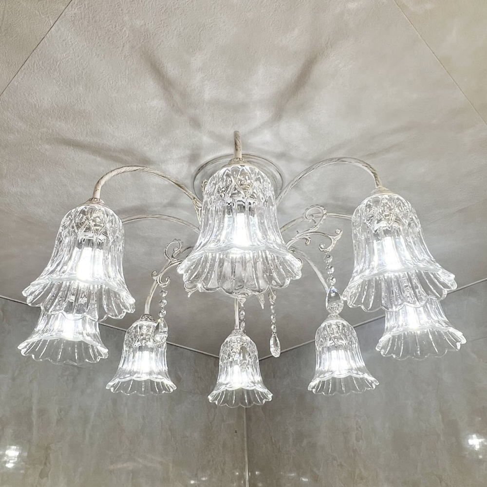 【LED付き！】引掛けシーリング対応 LED 8灯 アンティーク調 シャンデリア ホワイトタイプ 調光対応 直径70cm PSE認定 送料無料 led 安い_画像8